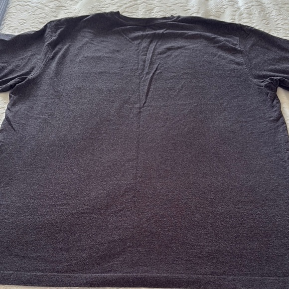 Gently Loved Carhartt Men's Dark Gray Pocket Tee - Picture 4 of 7